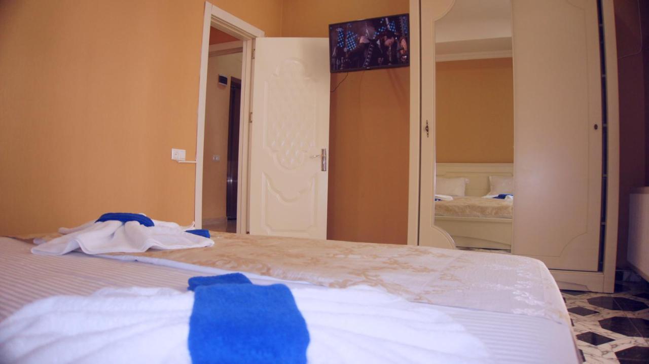 Elite Lux Hotel ティビリシ エクステリア 写真