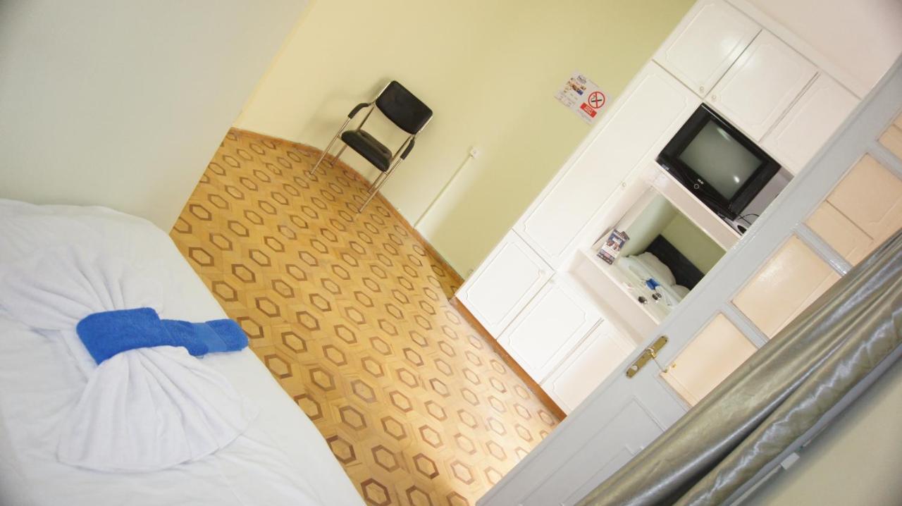 Elite Lux Hotel ティビリシ エクステリア 写真